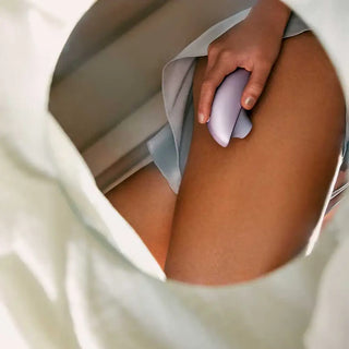 SUCCIONADOR DE CLITORIS SVAKOM PULSE GALAXY CON APP