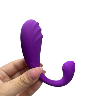 VIBRADOR CON ESTIMULADOR RECARGABLE CON APP LULU MORADO