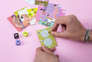 JUEGO DE CARTAS Y DADOS SEXITIVE LUCKY LOVERS BOY