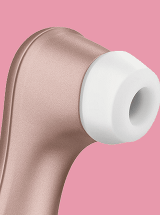 Detalle del estimulador de clítoris Satisfyer Pro 2 color rosa